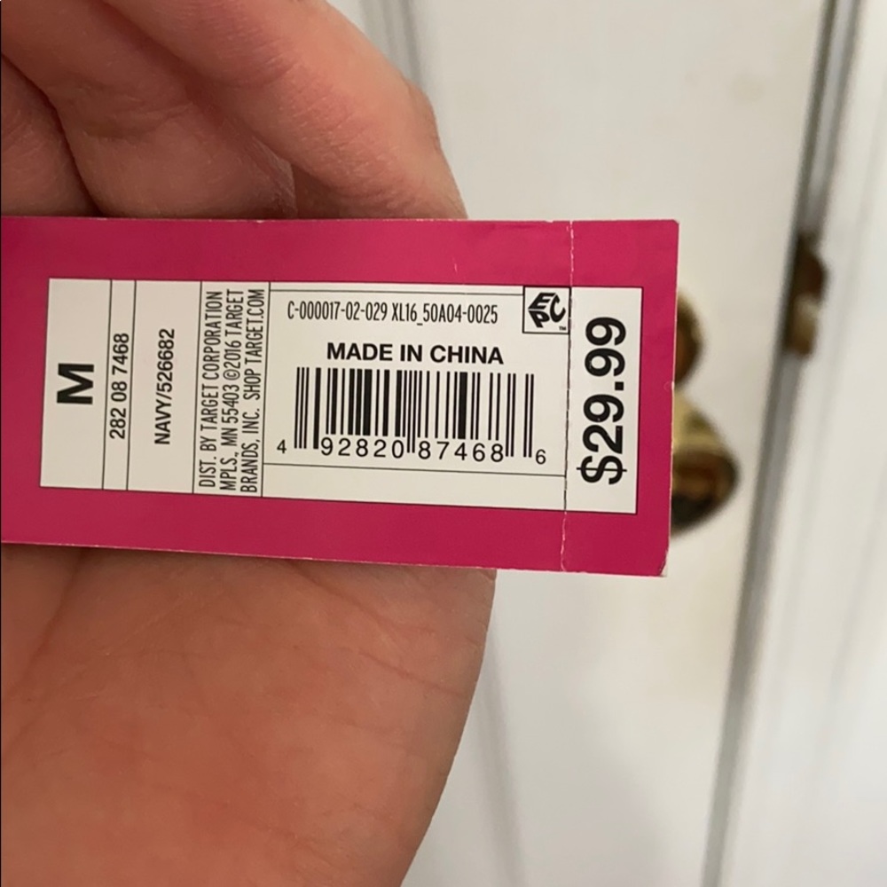 Dress - Picture 4 of 4